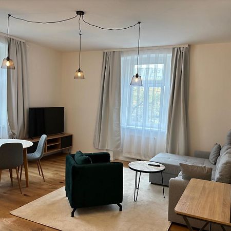 Altbauwohnung Mit Charme - Selbst Check In - Queensize Bett Wien Exterior foto