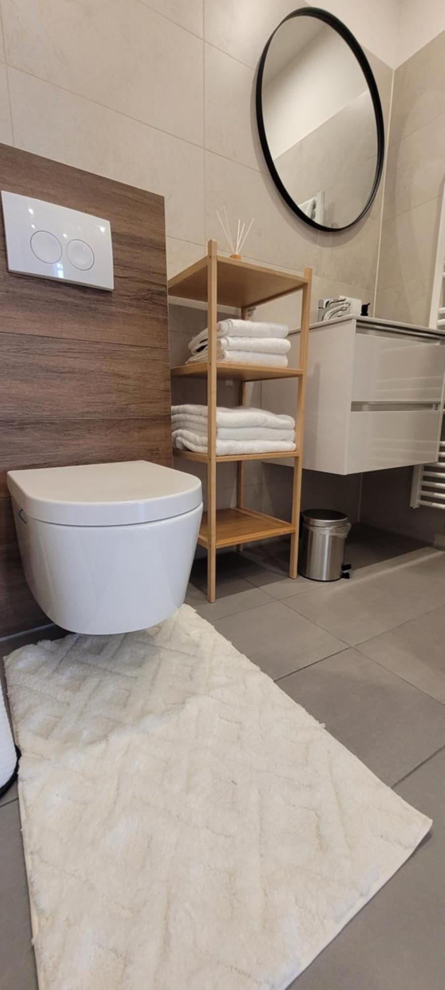 Altbauwohnung Mit Charme - Selbst Check In - Queensize Bett Wien Exterior foto